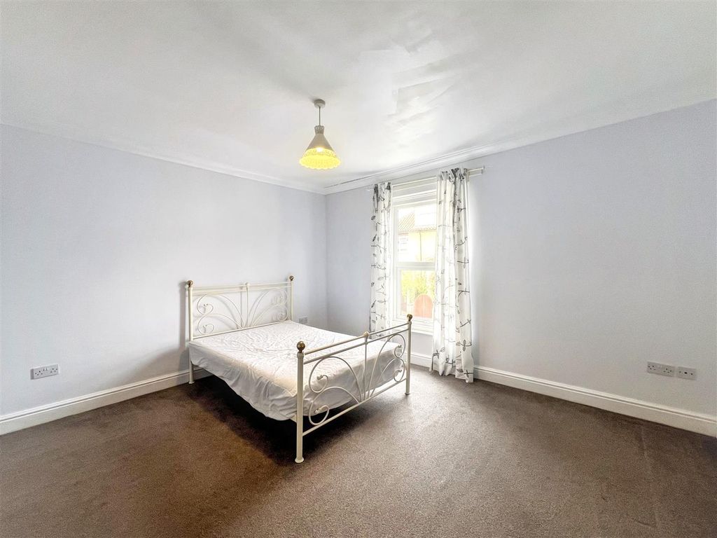 Property photo 3 of 8 Img_9160.Jpg