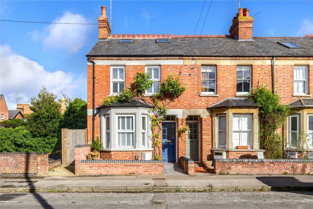 Property photo 1 of 15 Picture No. 02