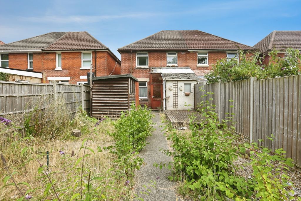 Property photo 2 of 16 Pbox-Img.Jpg