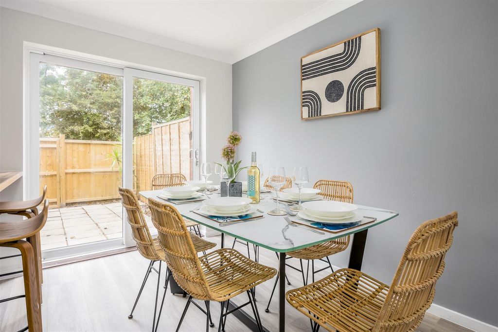 Property photo 3 of 21 50Vallisclose-17Print.Jpg