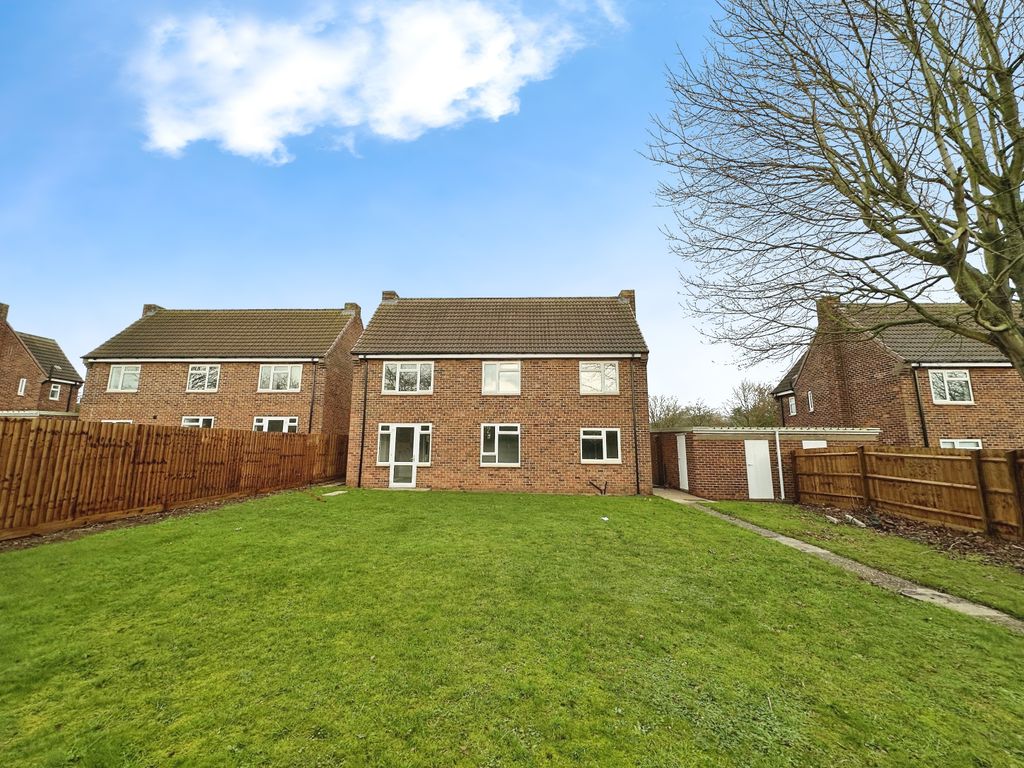 Property photo 2 of 22 Image