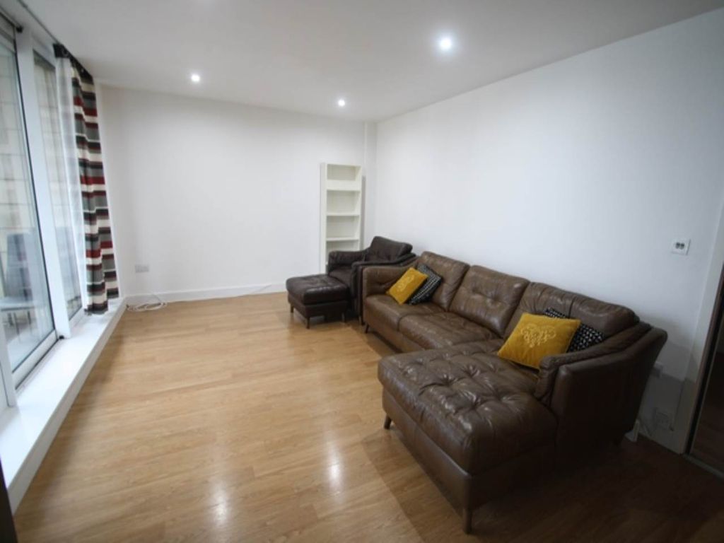 Property photo 3 of 10 Img_3465