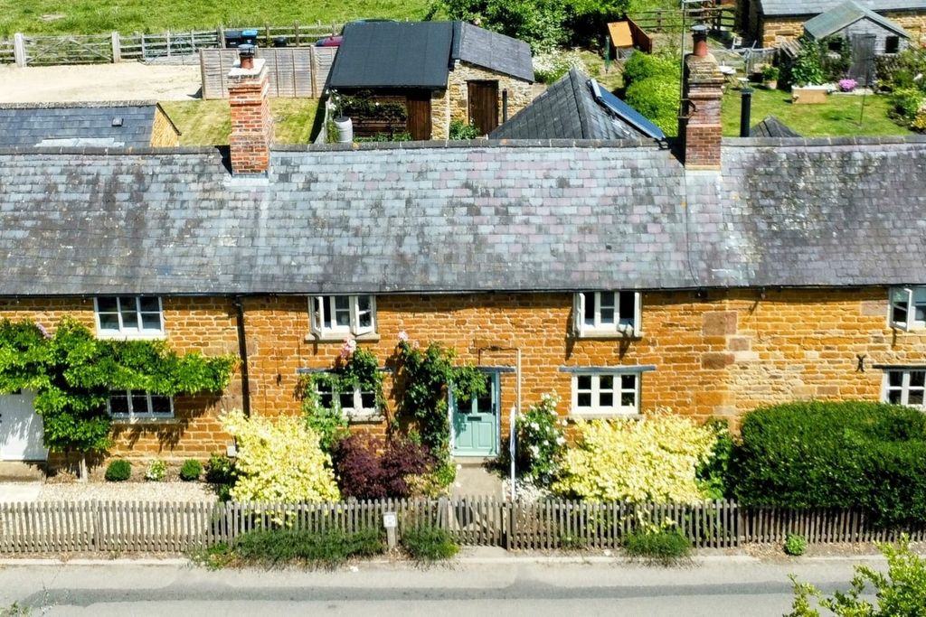 Property photo 3 of 16
