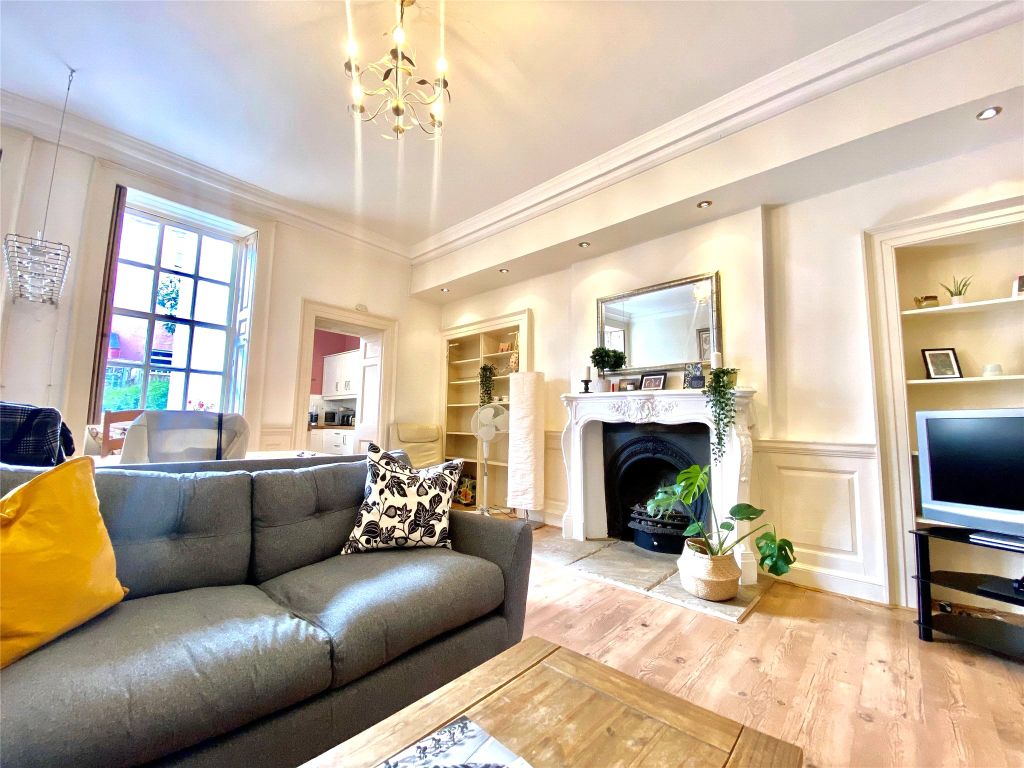 Property photo 1 of 15 Living Room