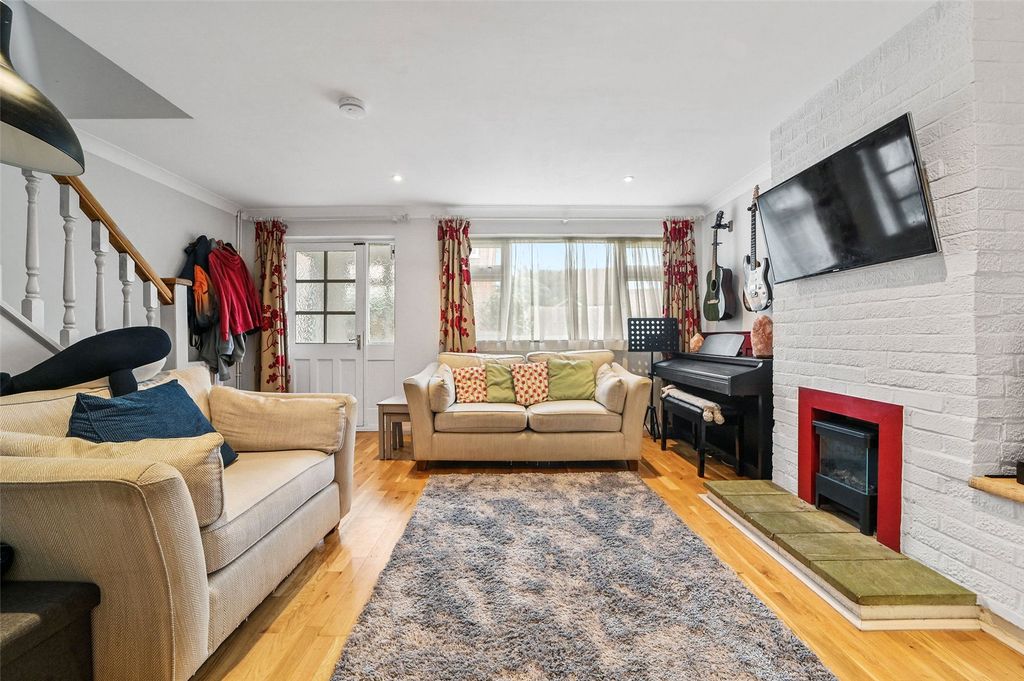 Property photo 2 of 20 Picture No. 10