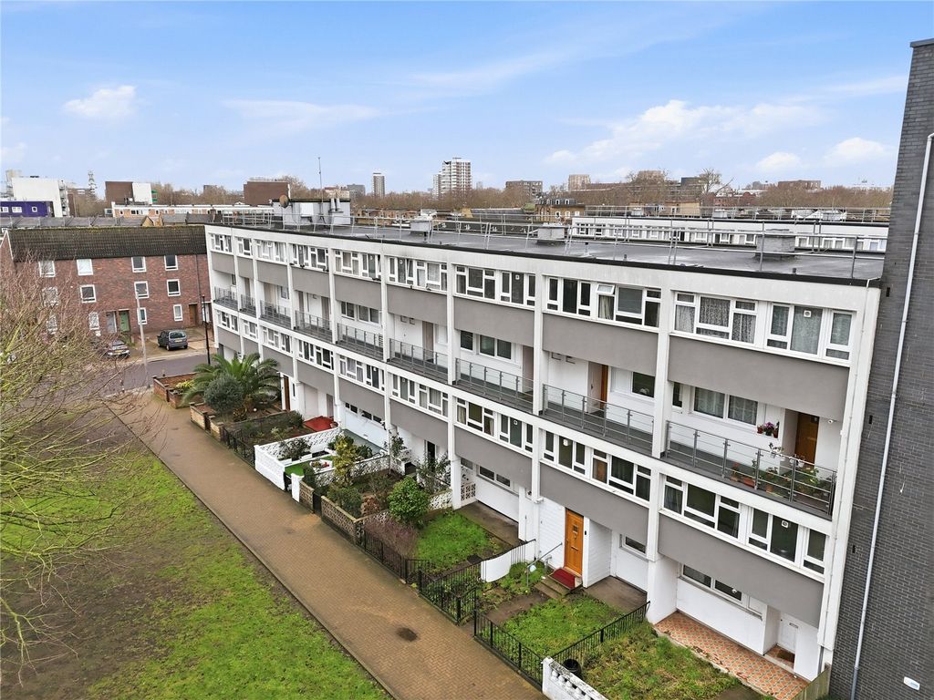 Property photo 3 of 18 Picture No. 03