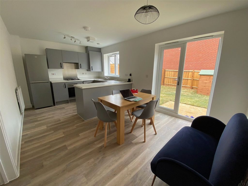 Property photo 1 of 13 Picture No. 19