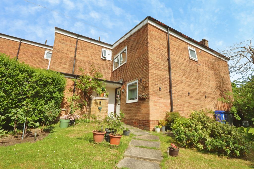 Property photo 2 of 14