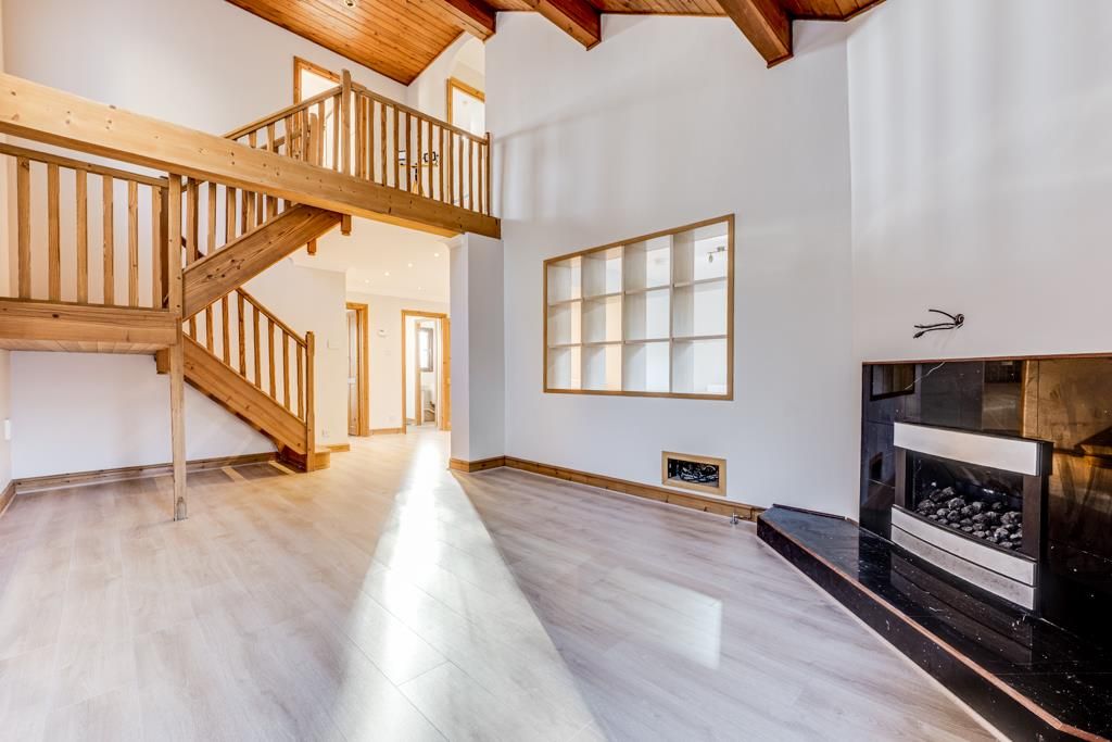 Property photo 3 of 31 30 Malvern Close, Kettering-13.Jpg