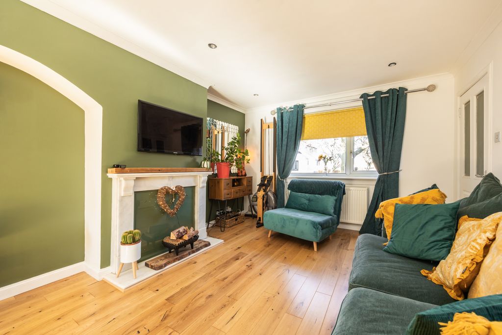 Property photo 3 of 19 Property Image 3