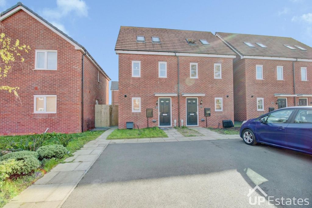 Property photo 1 of 22