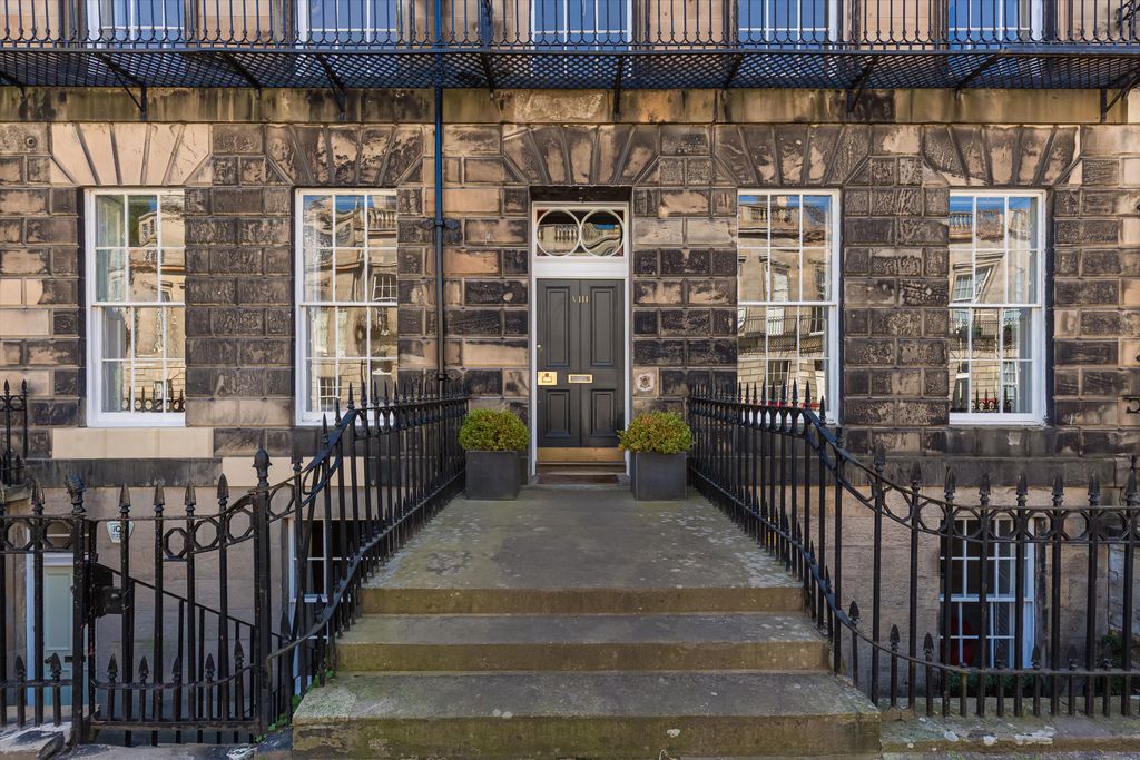 Additional image 30 of 6 bed town house for saleCarlton Street, Stockbridge, Edinburgh EH4.