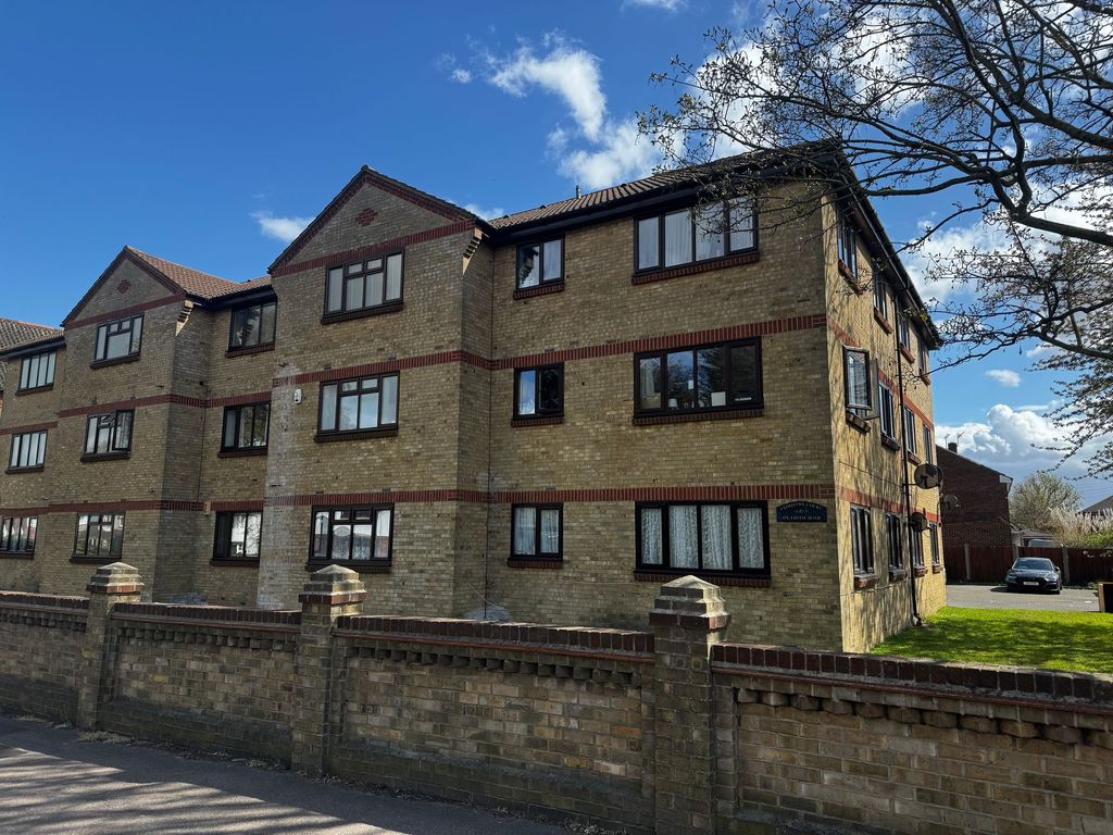 Property photo 1 of 4