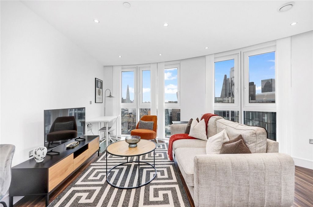 Property photo 1 of 17 Picture No. 12