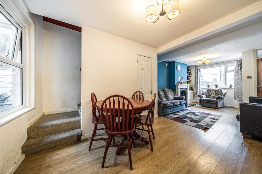 Property photo 3 of 18 Dining