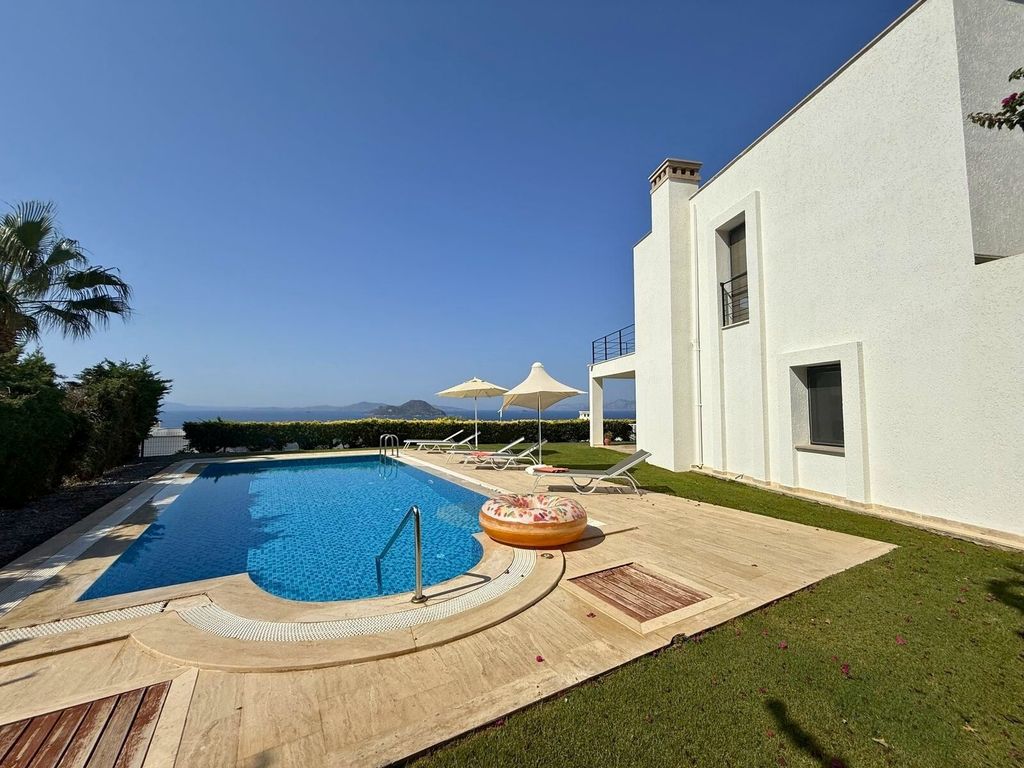 Property photo 3 of 22 Panoramic Sea View Villa For Sale In Kadikalesi, Bodrum - Private Pool And Garden