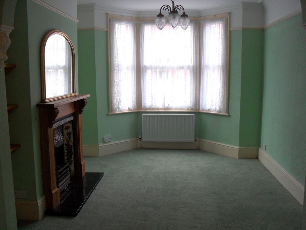 Property photo 2 of 11 Sam_2903.Jpg