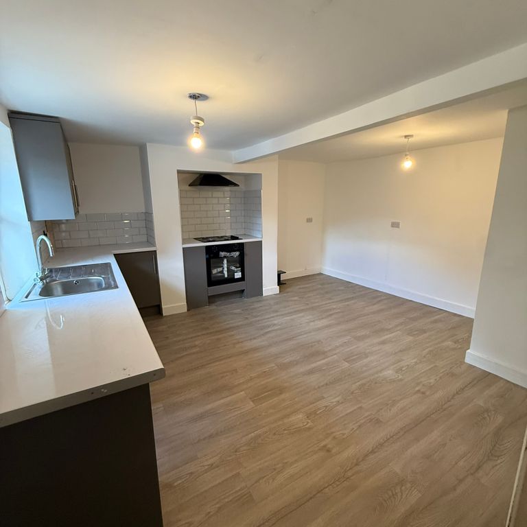 Property photo 3 of 7 Img_9297