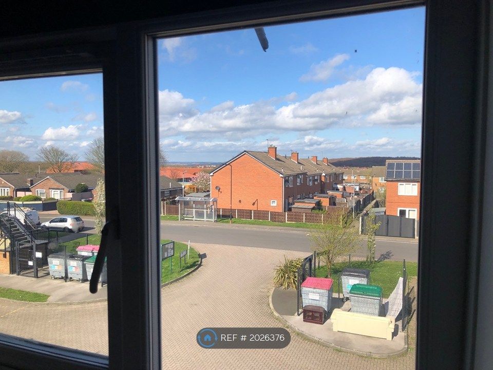 Property photo 3 of 25