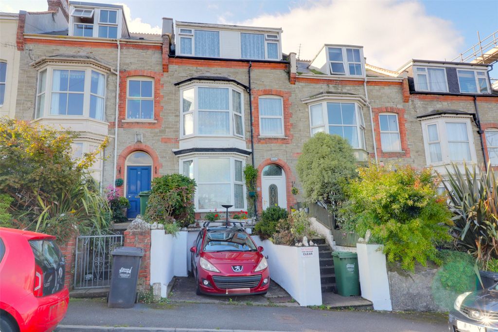 Property photo 2 of 16 2 - Picture No. 01