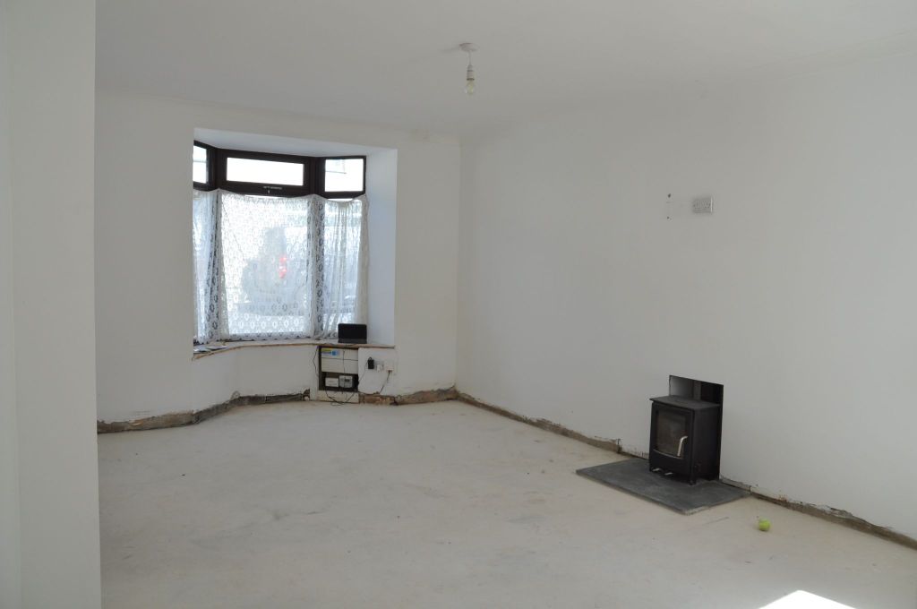 Property photo 3 of 11 Photograph 3