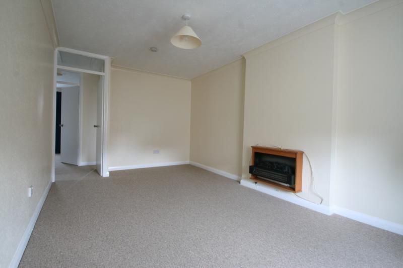 Property photo 2 of 5 Lounge