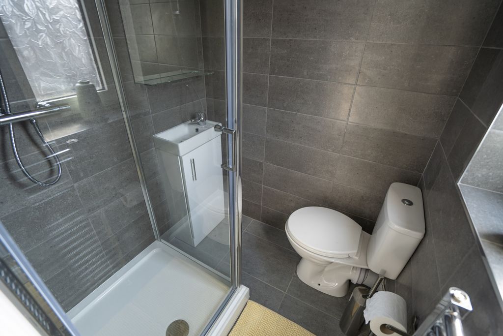 Property photo 2 of 10 Gallery