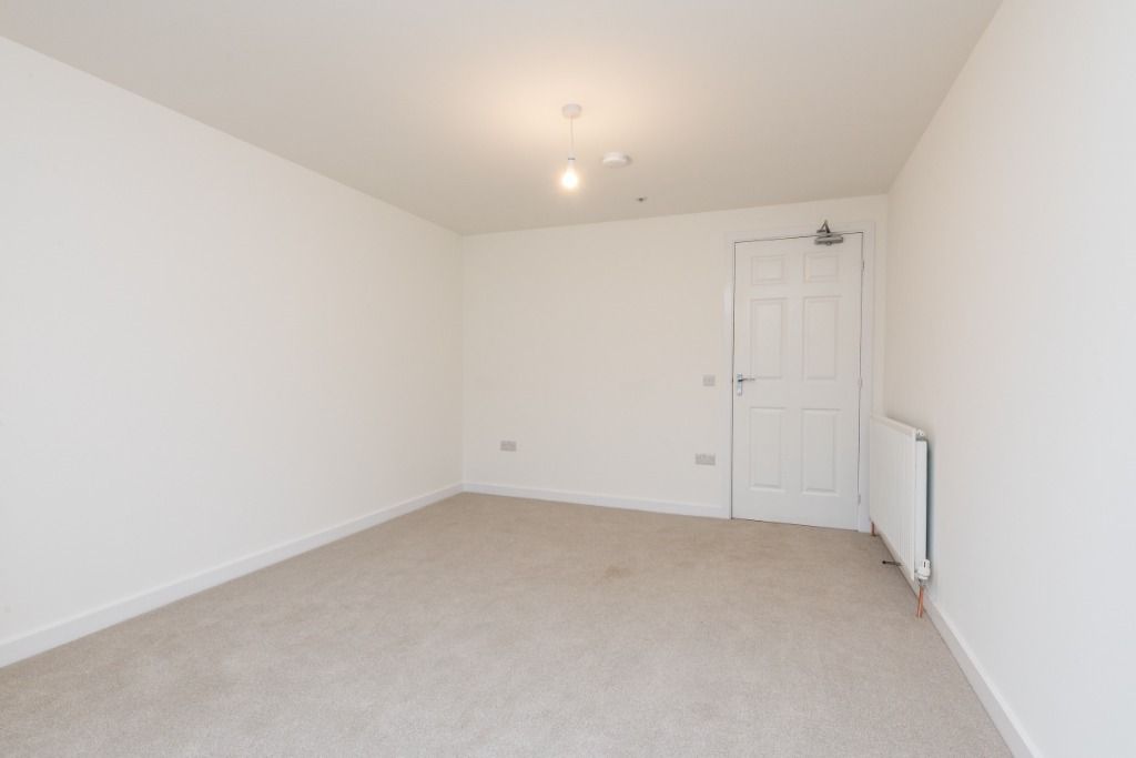 Property photo 3 of 11 Photo 3