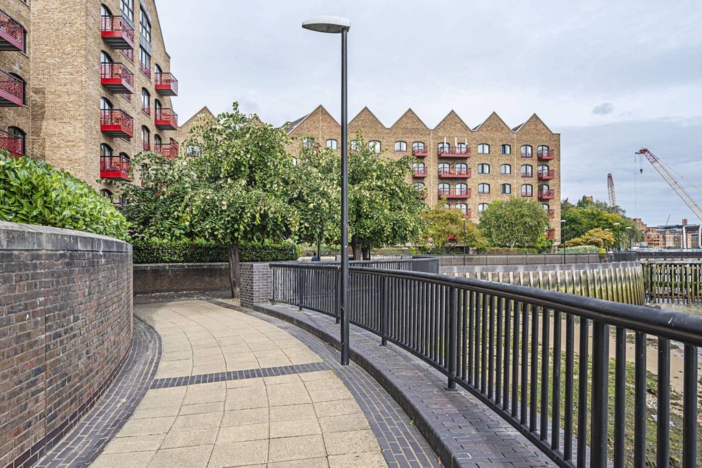 Property photo 3 of 30