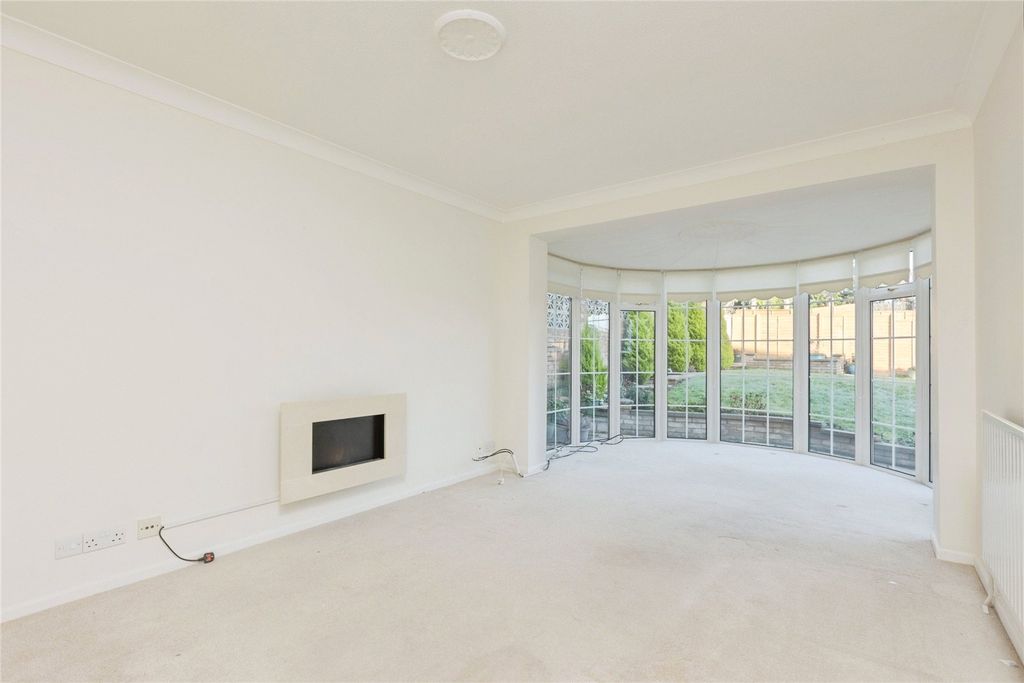 Property photo 2 of 20 Picture No. 10