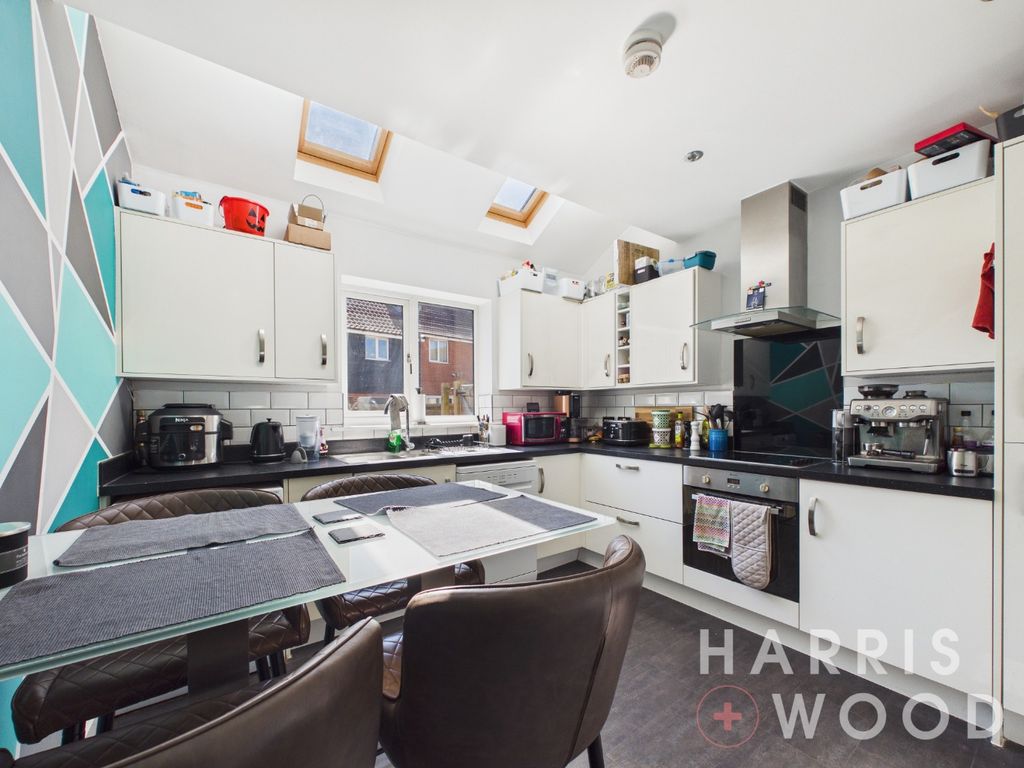 Property photo 2 of 17 5075522