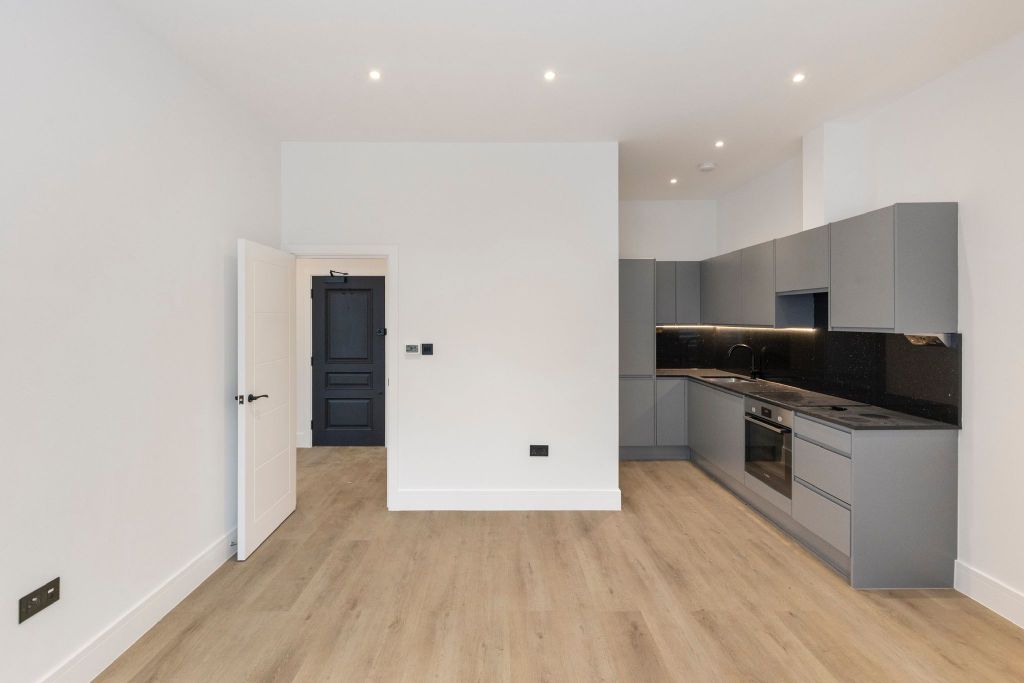 Property photo 1 of 4 Image