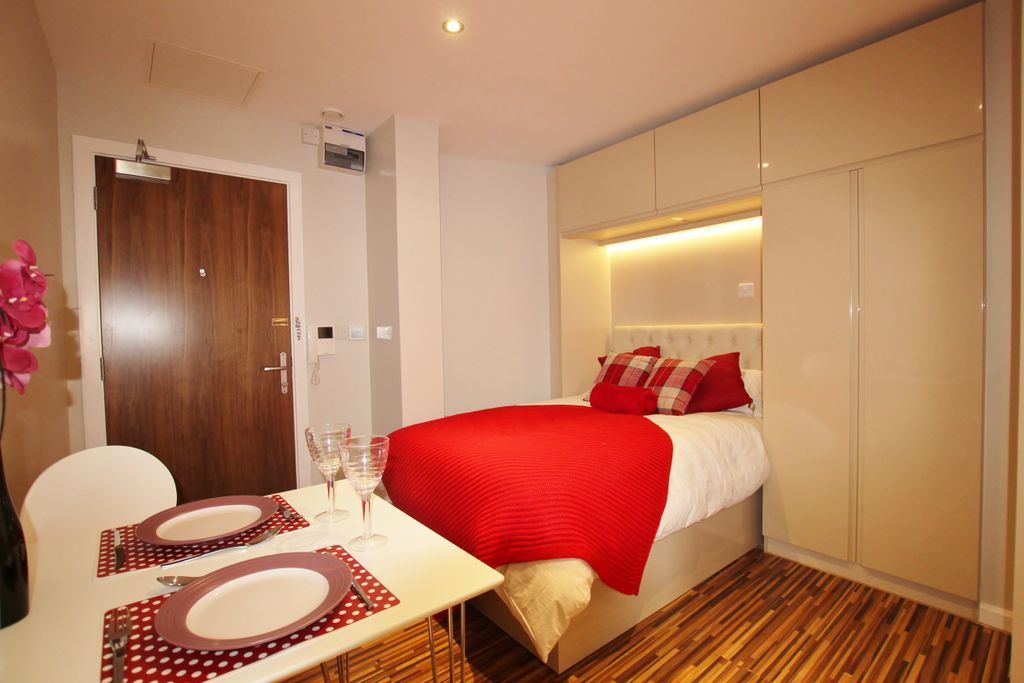 Property photo 3 of 3