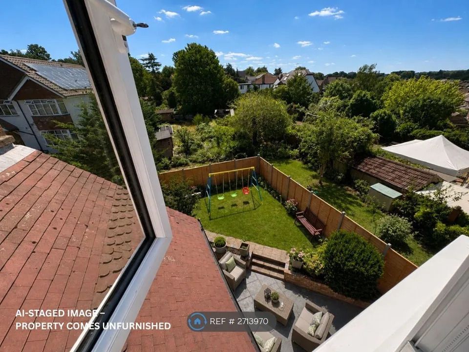 Property photo 3 of 23