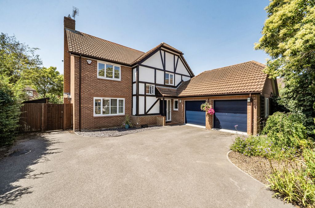 Property photo 1 of 25 1493580-24-6A54ee...