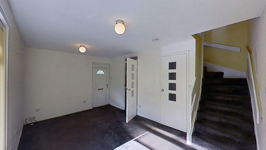 Property photo 3 of 17 Photo 3