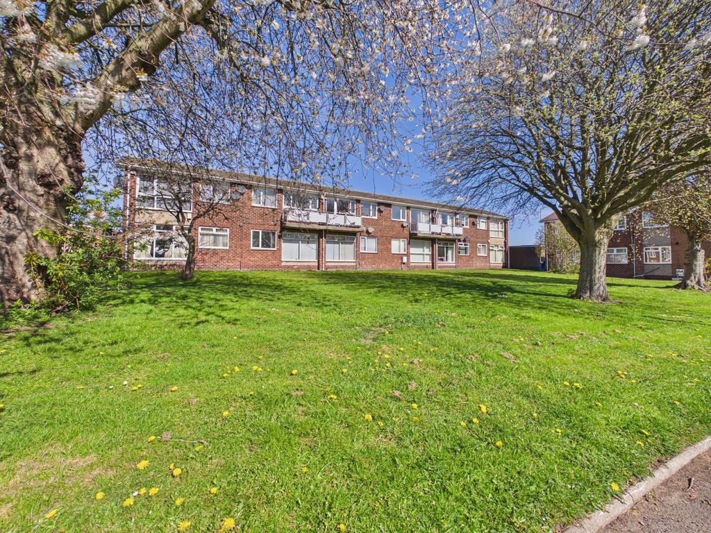 Property photo 1 of 9 External