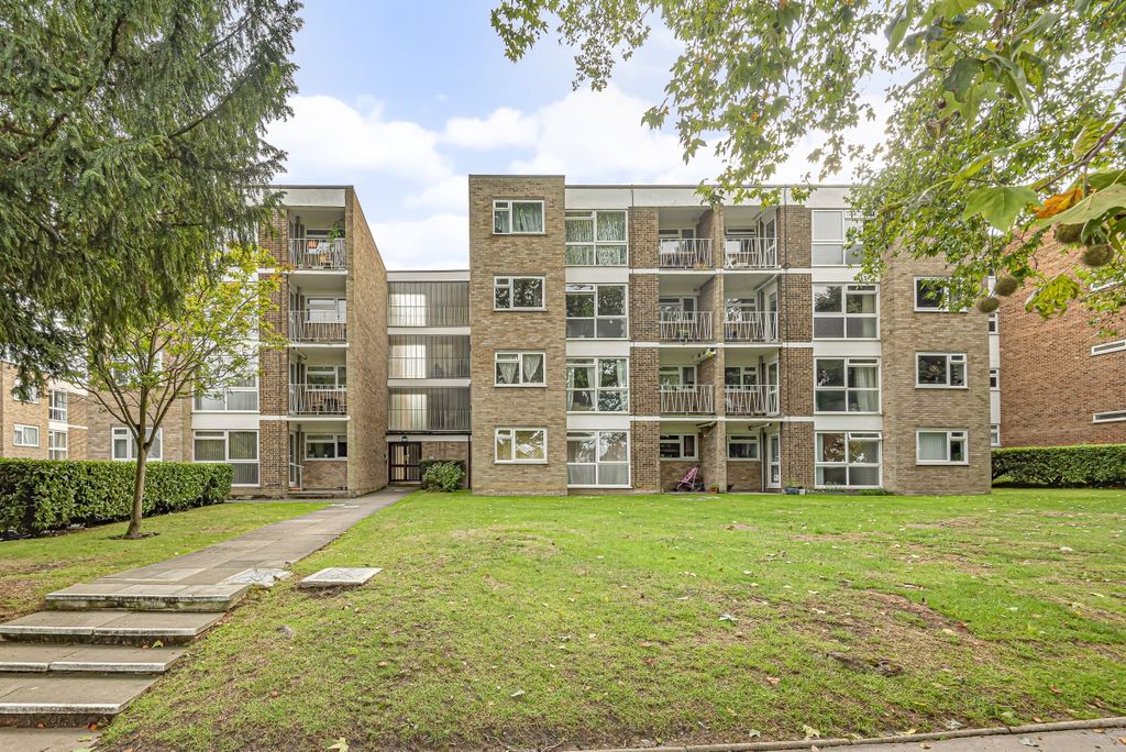 Property photo 2 of 7 653348 (1)