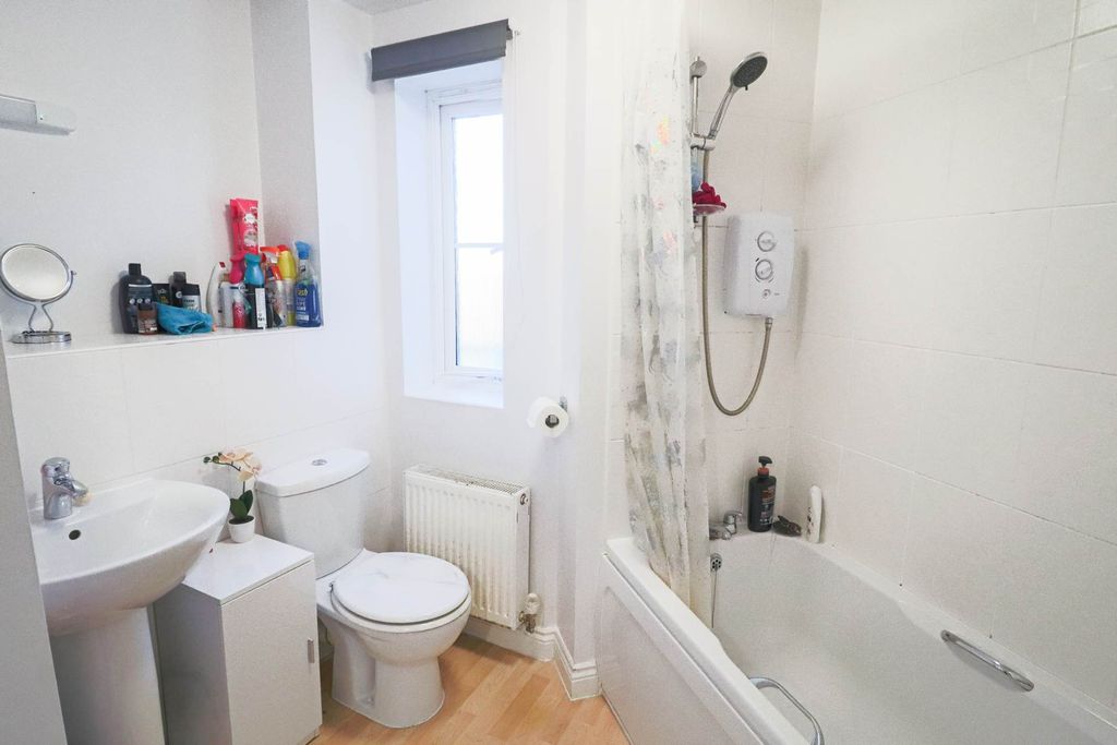 Additional image 10 of 2 bed flat for saleStormont Court, Weston-Super-Mare BS24