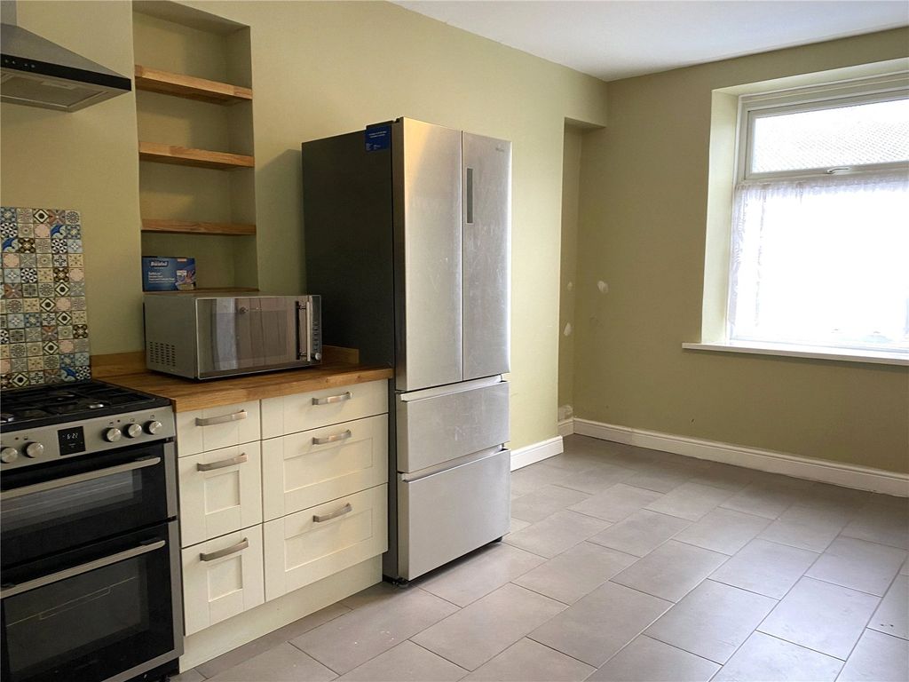 Property photo 3 of 11 Picture No. 42
