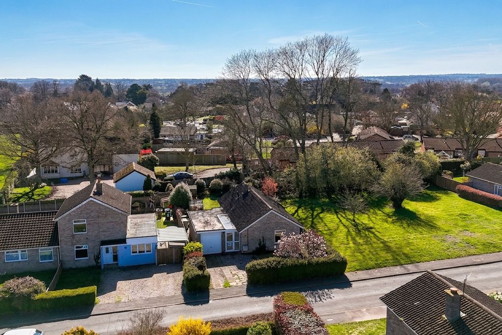 Property photo 1 of 20