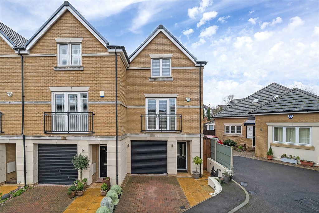 Property photo 1 of 11 Picture No. 02