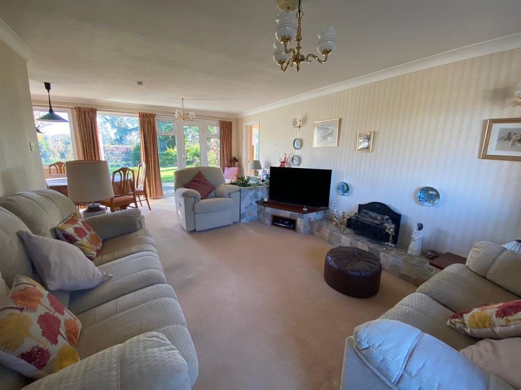 Property photo 2 of 31 Living Dining Room.Jpg