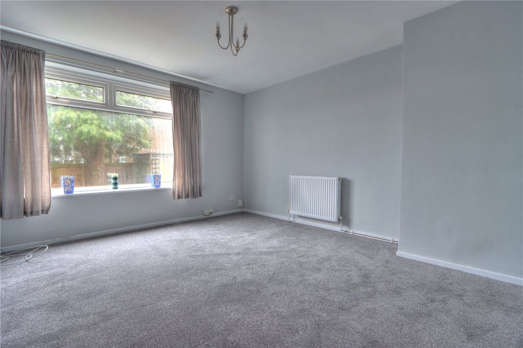 Property photo 3 of 11 Picture No. 20