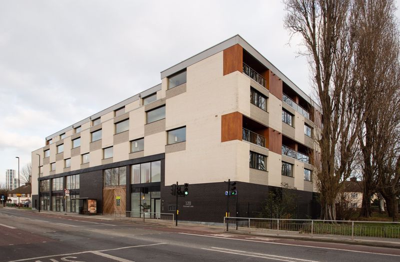 Property photo 1 of 11 Photo 9