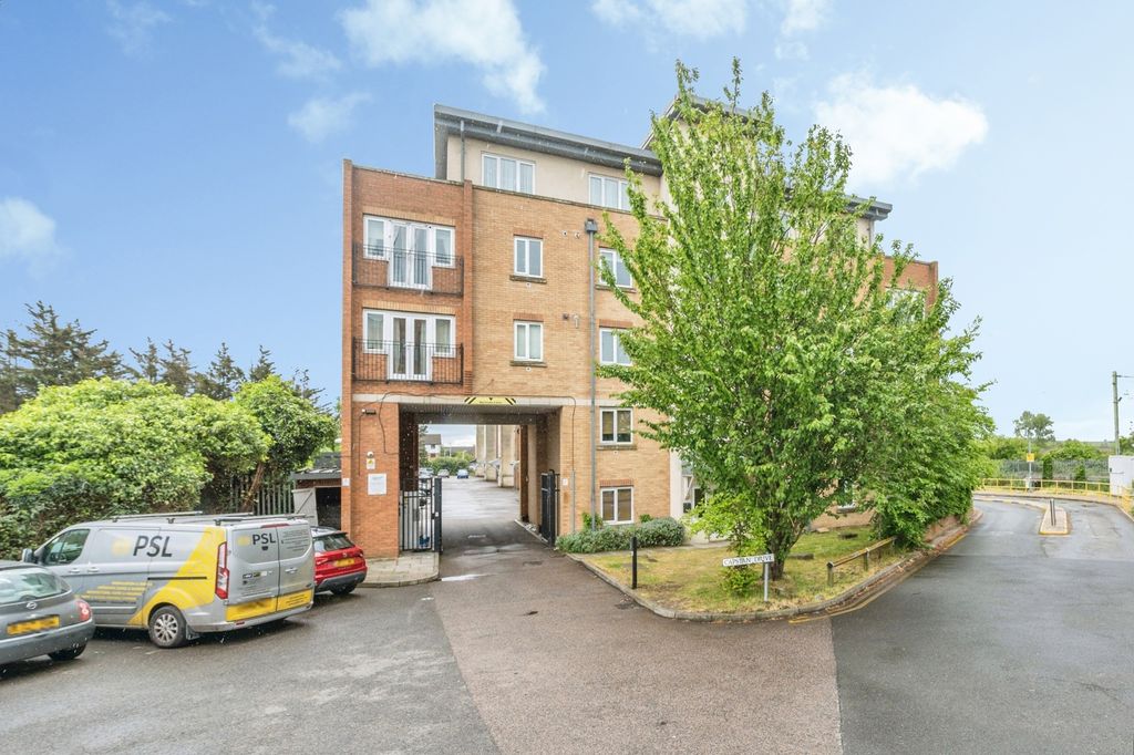 Property photo 1 of 20 Pbox-Img.Jpg