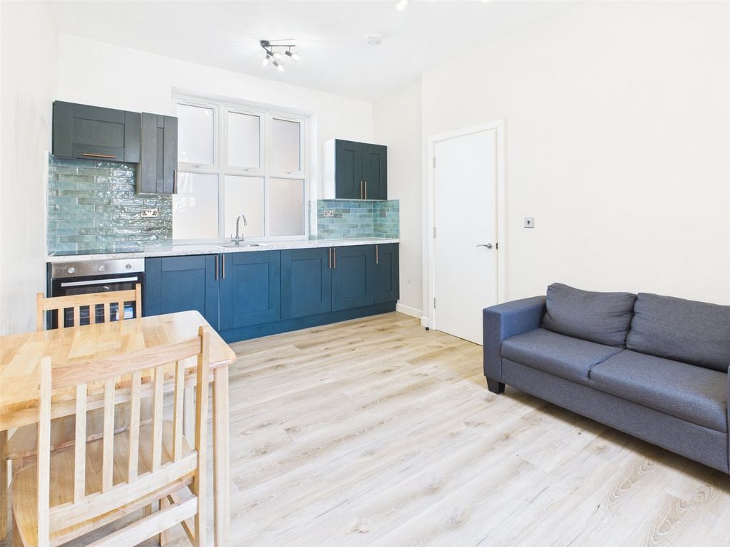 Property photo 1 of 7 Picture No. 04