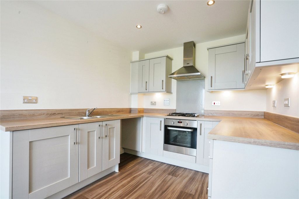 Property photo 2 of 13 Picture No. 12