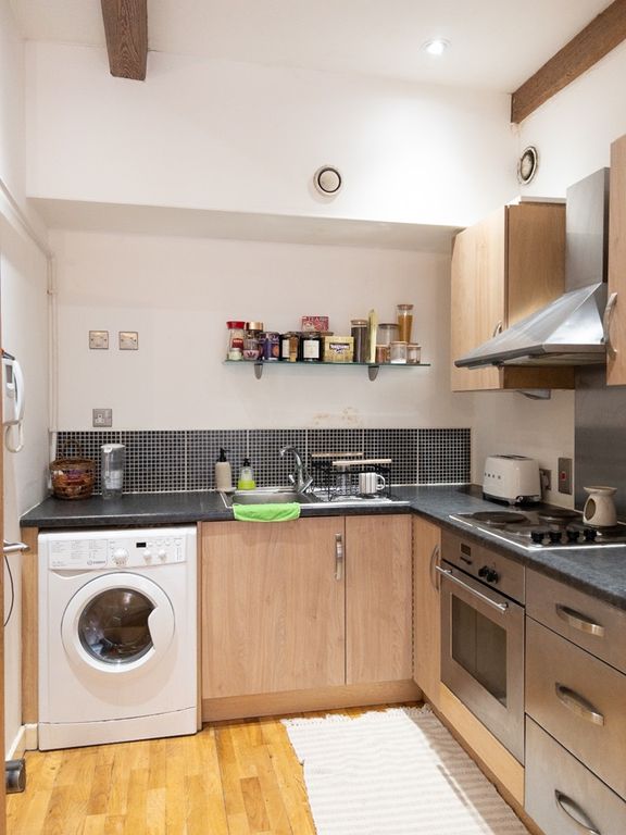 Property photo 3 of 13