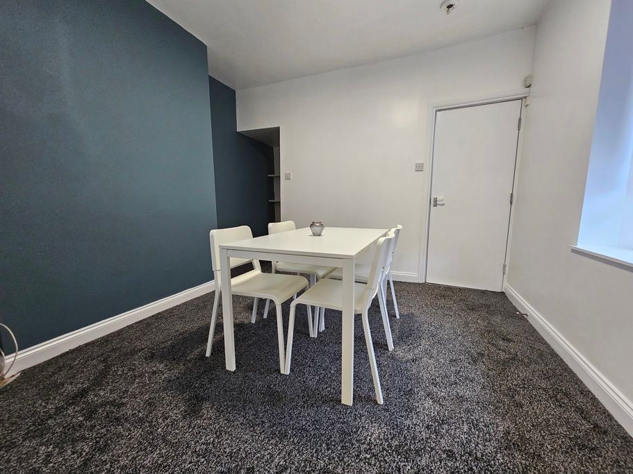 Property photo 3 of 9 Jpg